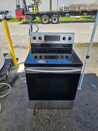 Samsung 30" Freestanding Electric Range with Smooth Cooktop