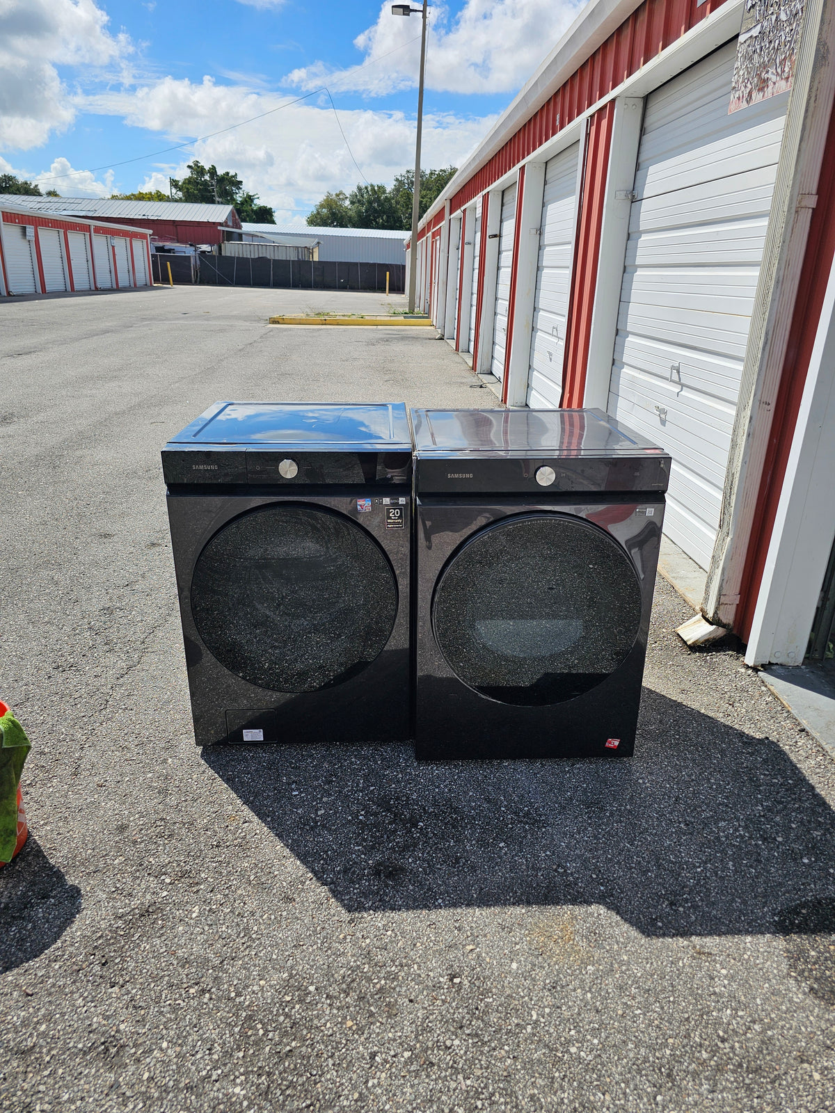Samsung Frontload Washer And Electric Dryer Set