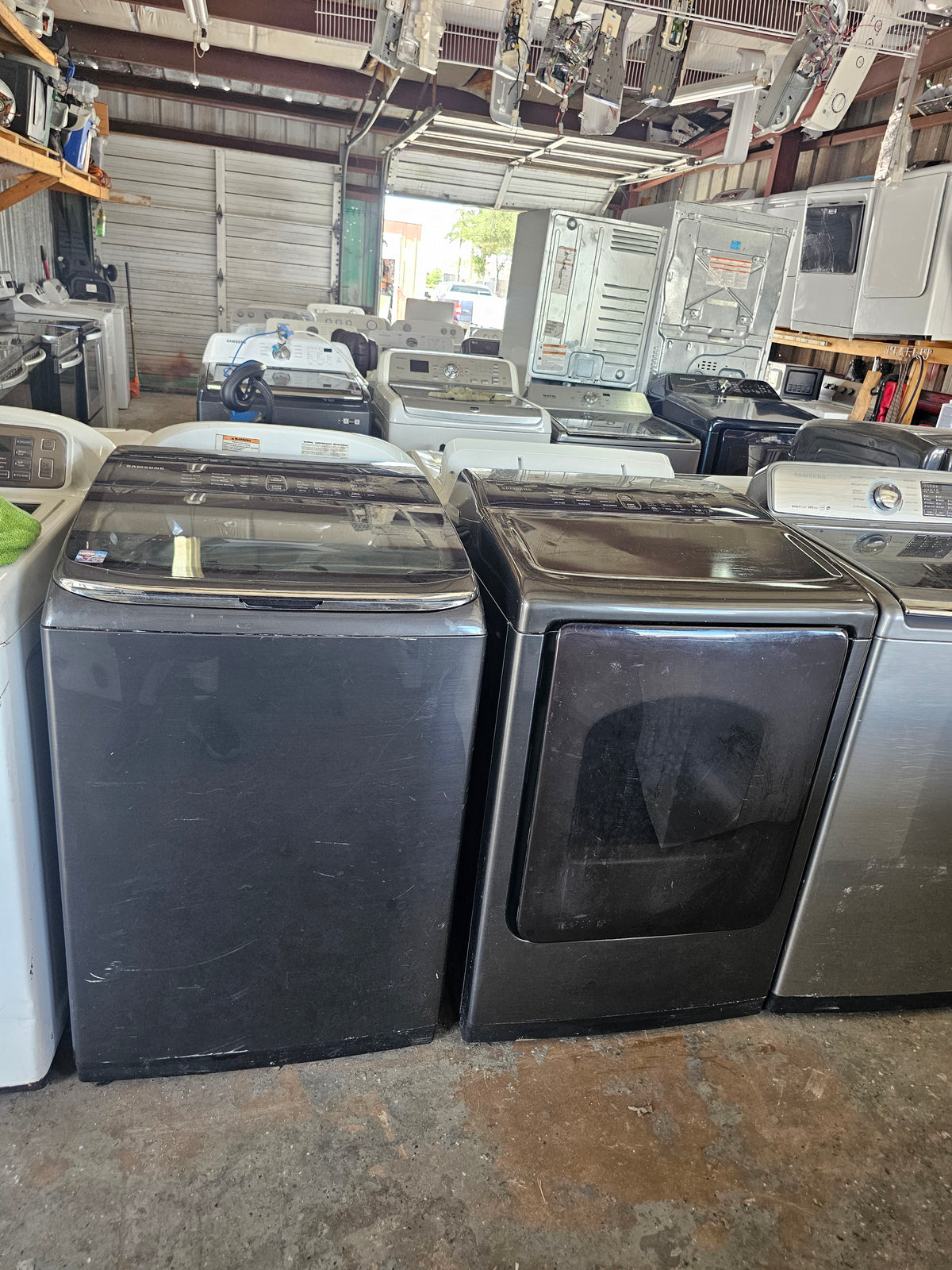 Samsung Washer And Electric Dryer Set