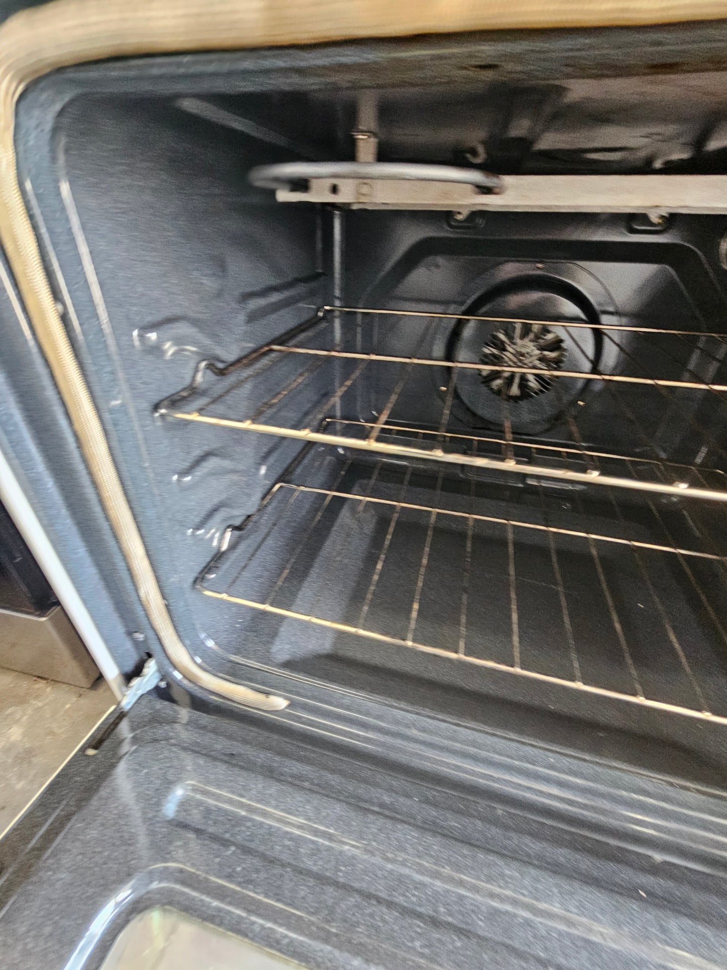 Whirlpool 30" Freestanding Electric Range