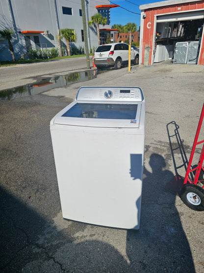 Samsung 4.5 Cu. Ft. High-Efficiency Top-Load Washer with Active WaterJet