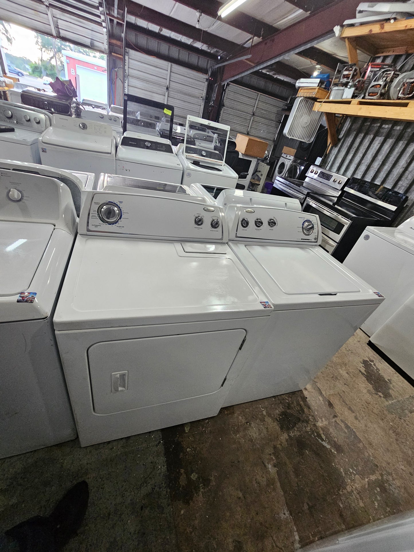 Whirlpool Washer And Electric Dryer Set
