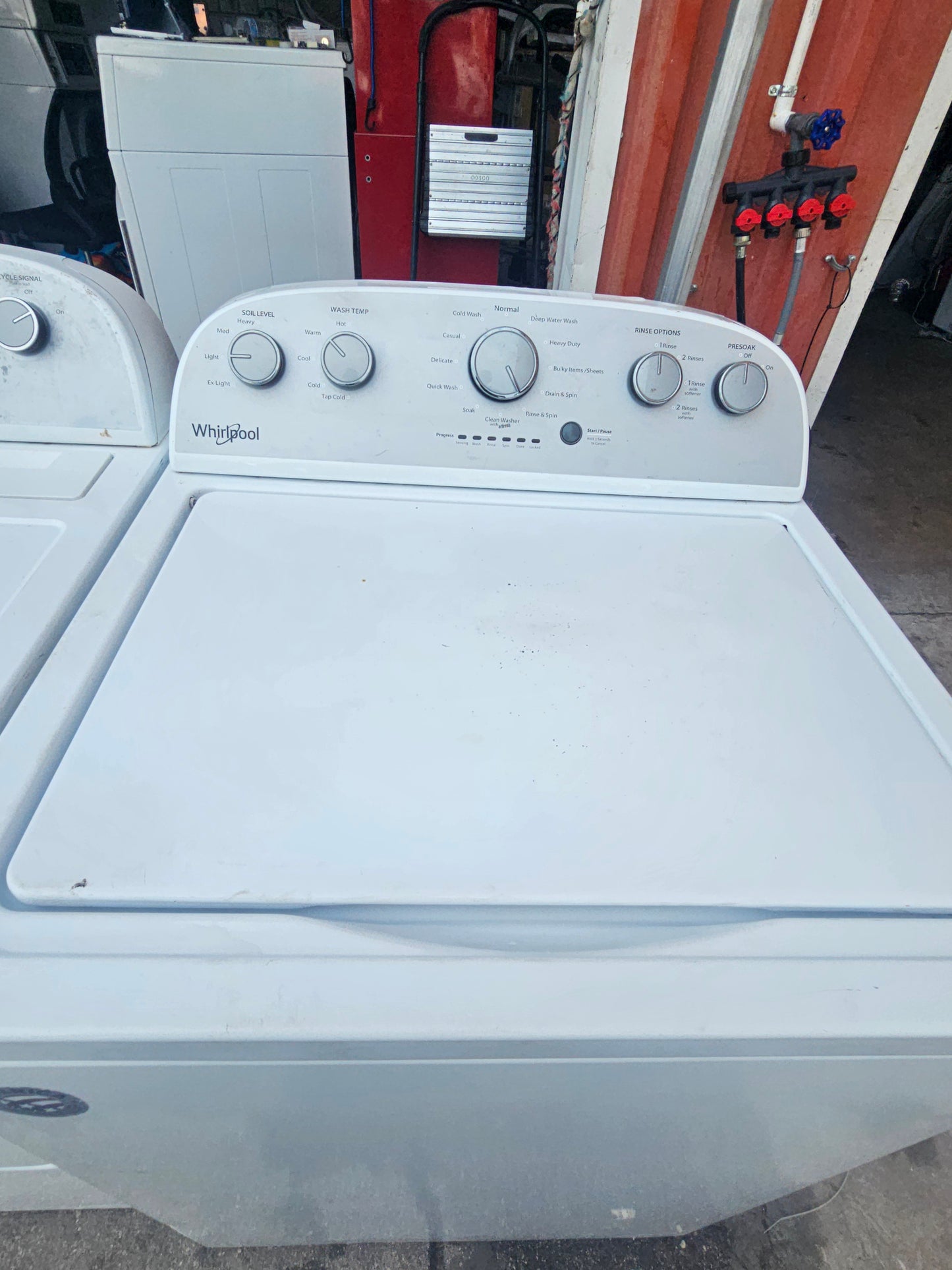 Whirlpool WTW5000DW3 Top-Load Washer