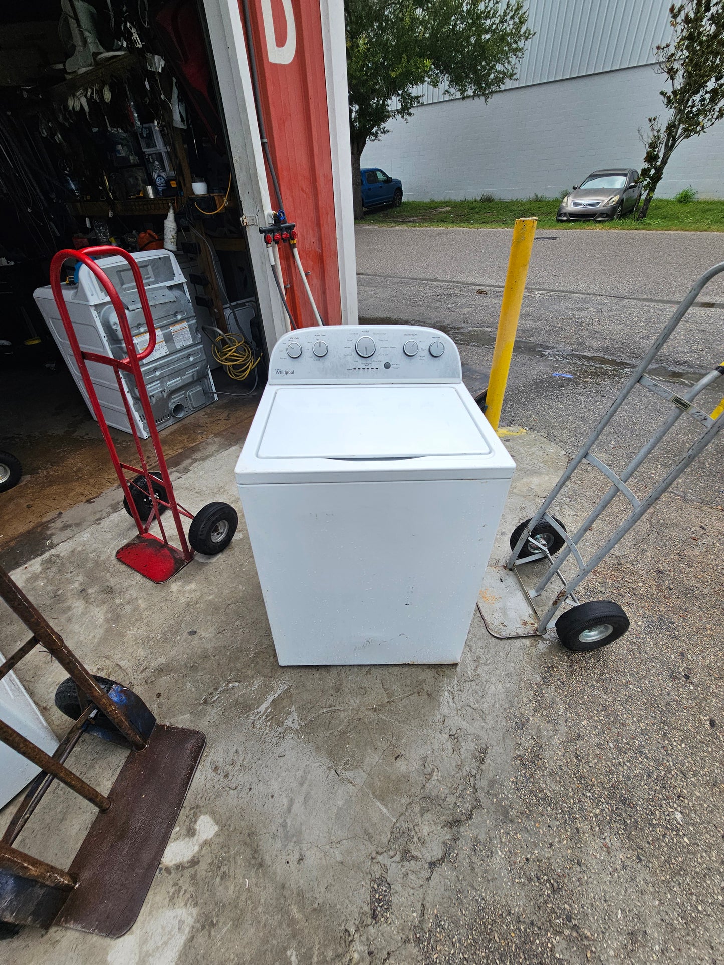 Whirlpool Top Load Washer with Deep Water Wash