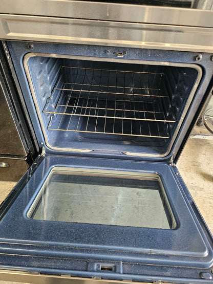 Samsung NE63A6311SS Smart Freestanding Electric Range