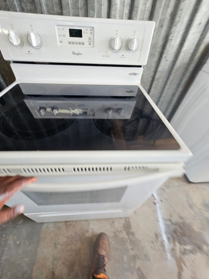 Whirlpool 30" Freestanding Electric Range