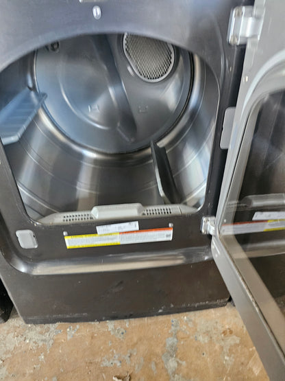 Samsung Washer And Electric Dryer Set