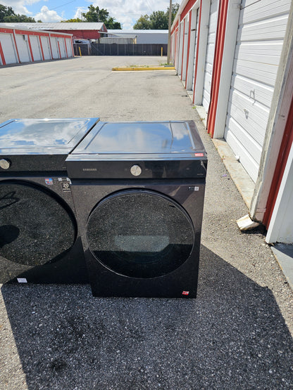 Samsung Frontload Washer And Electric Dryer Set