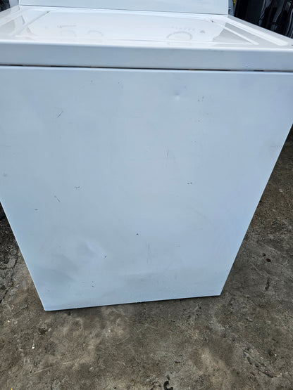 Amana 3.5 cu. ft. Top-Load Washer