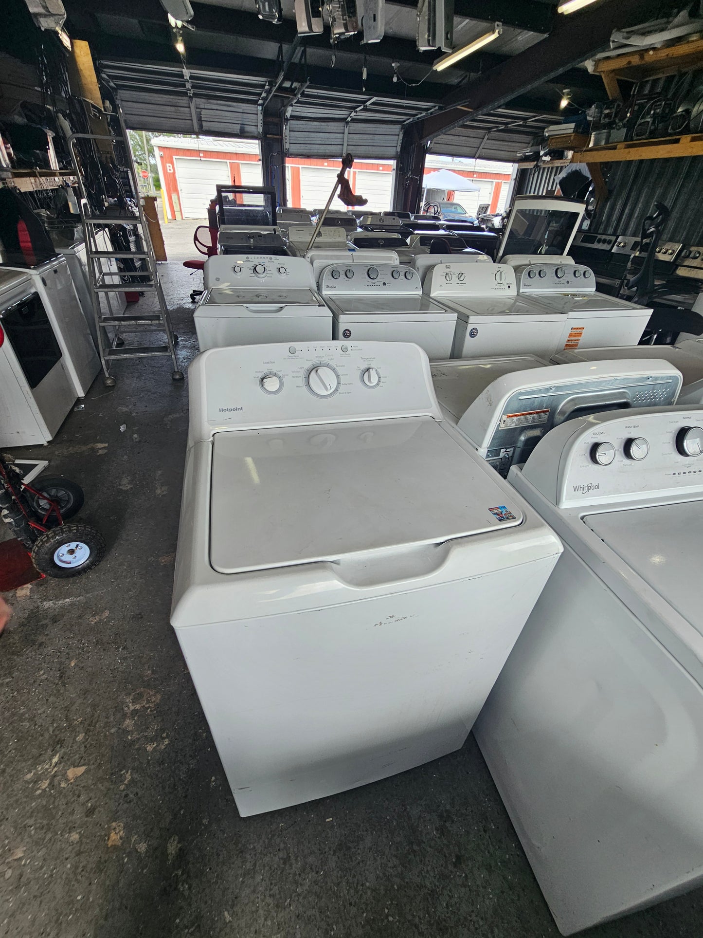 GE HTW240ASK6WS Top-Load Washer