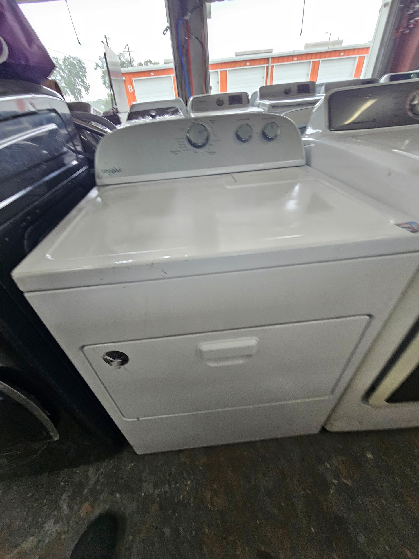 Whirlpool Washer And Electric Dtyer Set