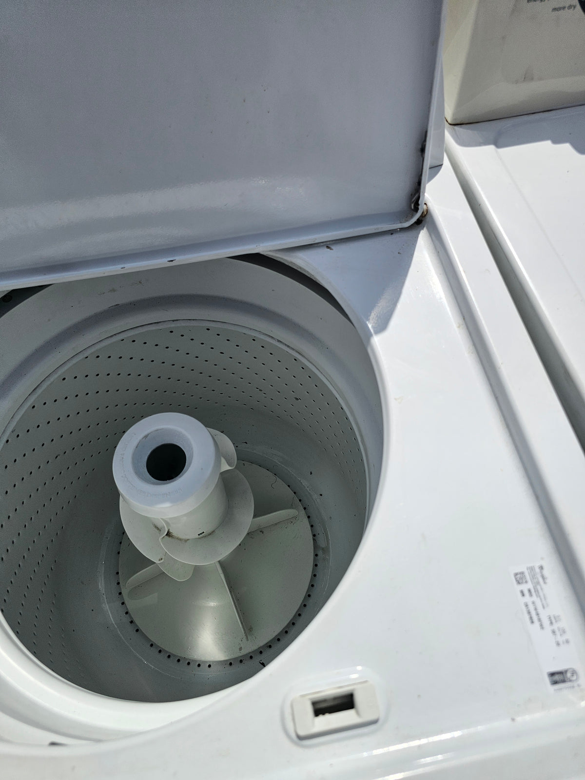 Amana Washer And Electric Dryer Set
