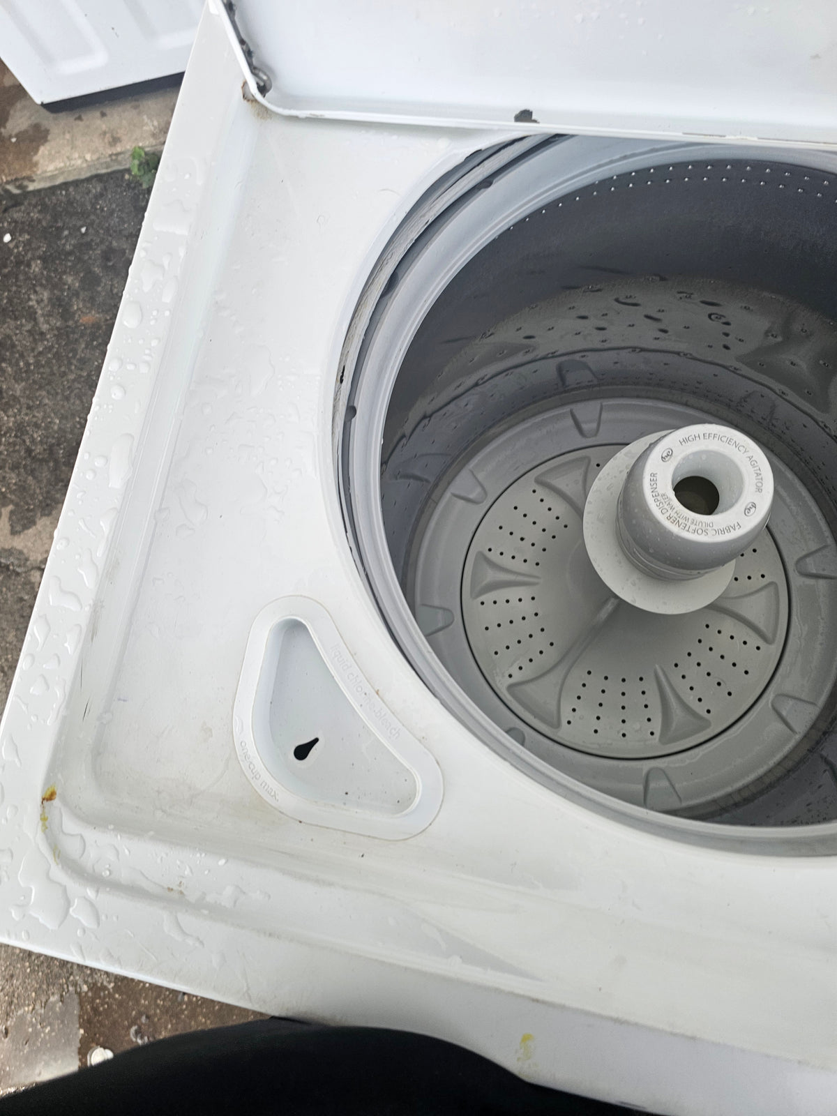 Whirlpool 3.8 Cu. Ft. High-Efficiency Top Load Washer