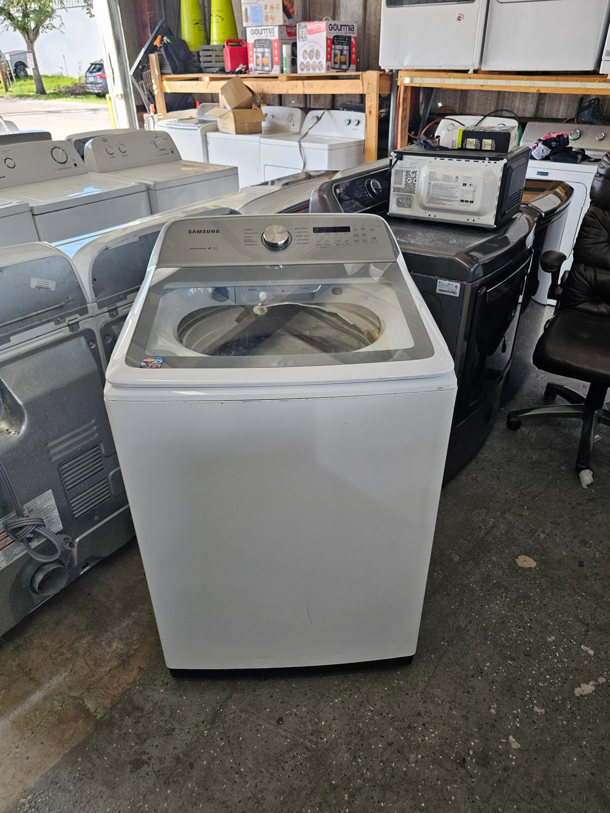 Samsung 5.0 Cu. Ft. High-Efficiency Top Load Washer with Active WaterJet