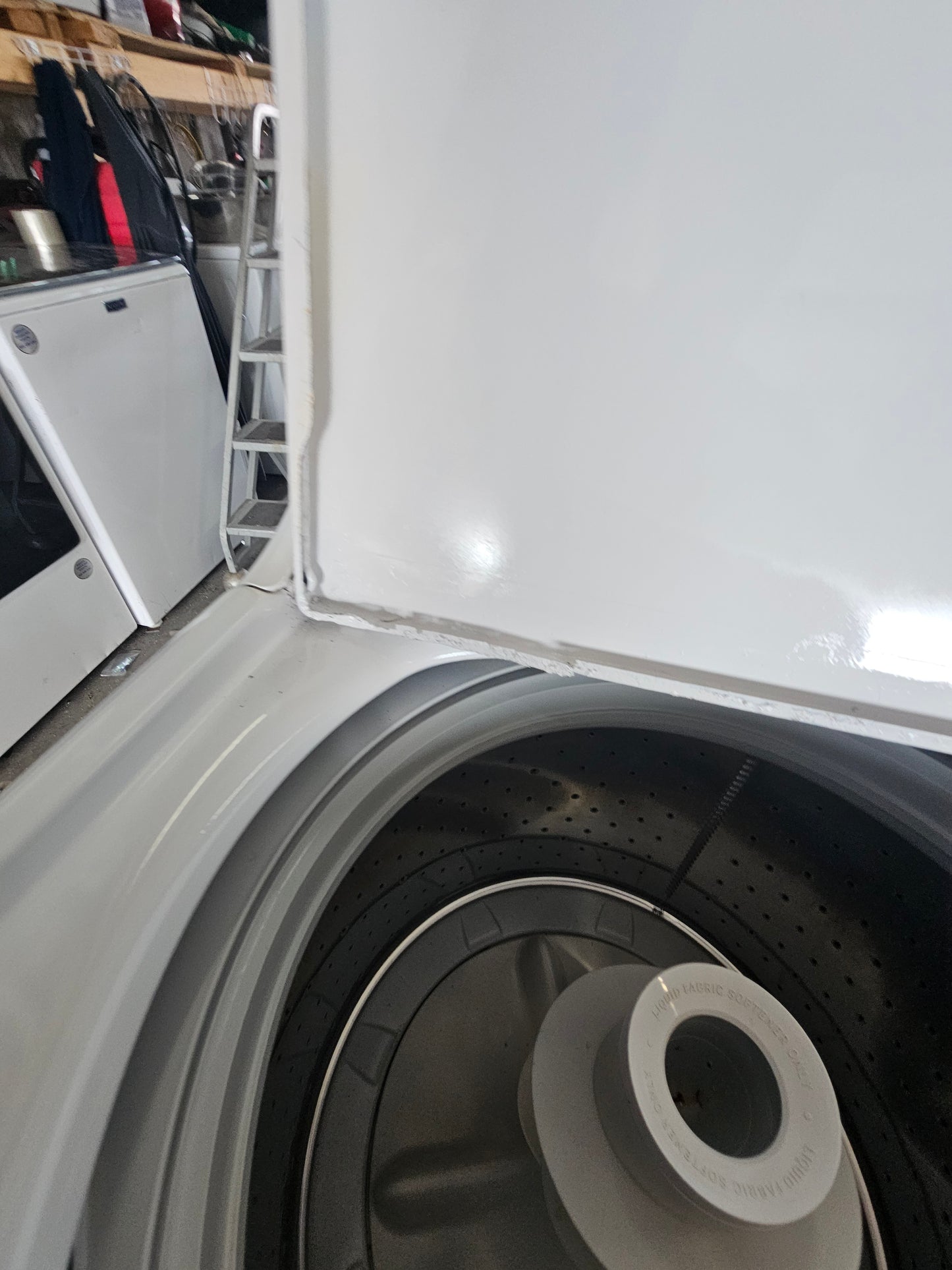 GE HTW240ASK6WS Top-Load Washer