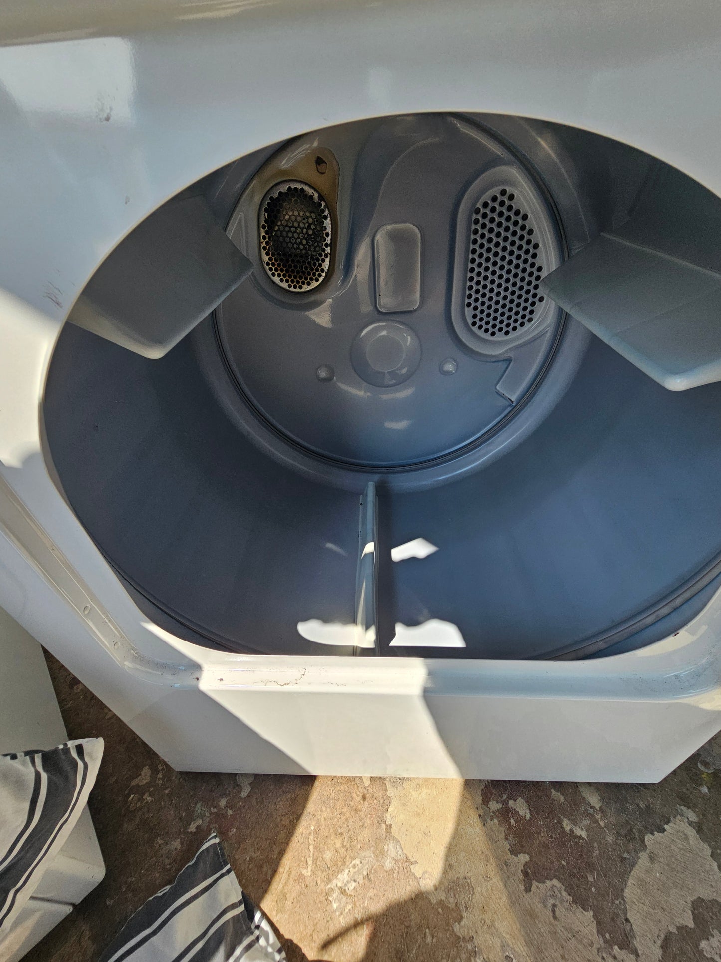 Amana Washer And Electruc Dryer Set