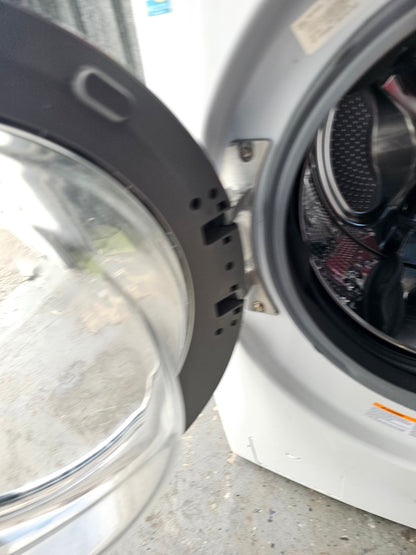 LG 4.5 Cu. Ft. Ultra Large Capacity Front Load Washer