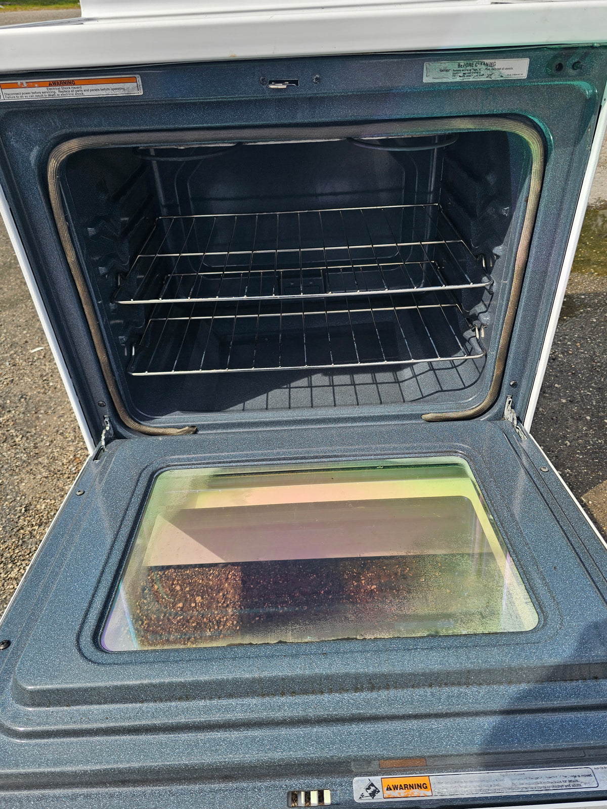 Whirlpool White Electric Stove