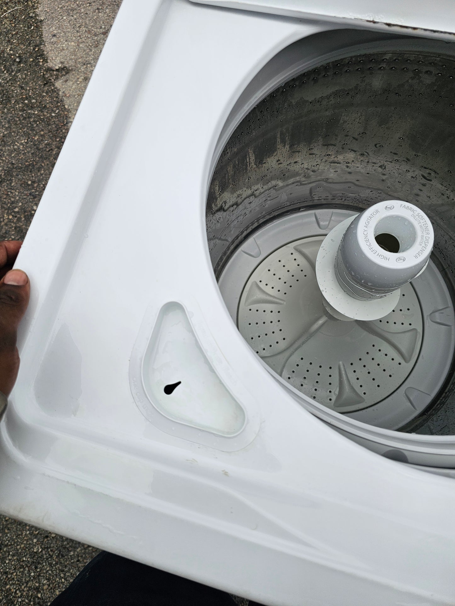 Whirlpool High-Efficiency Top Load Washer