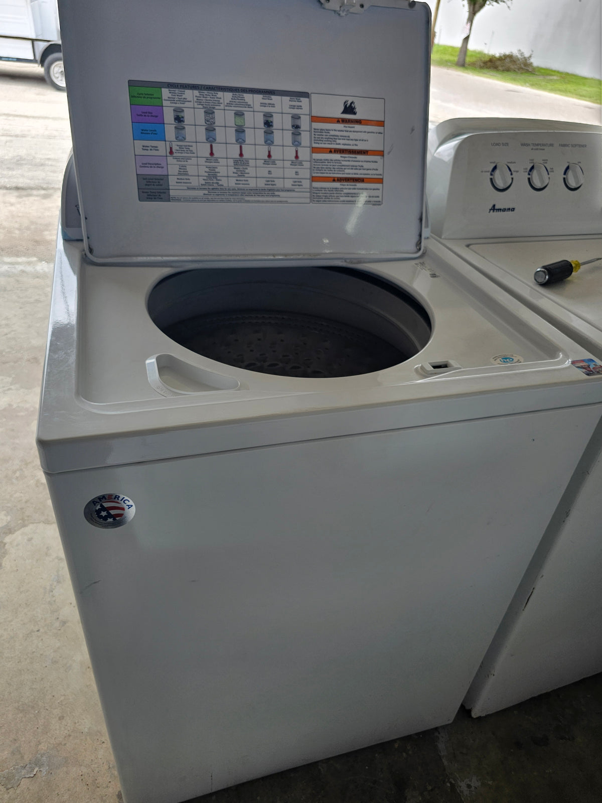 Whirlpool Washer And Electric Dryer Set
