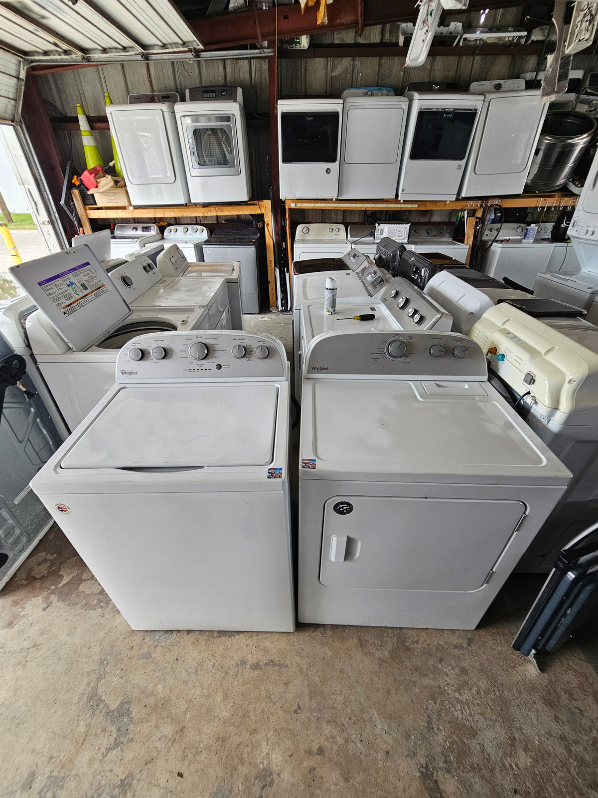 Whirlpool Washer And Electric Dryer Set