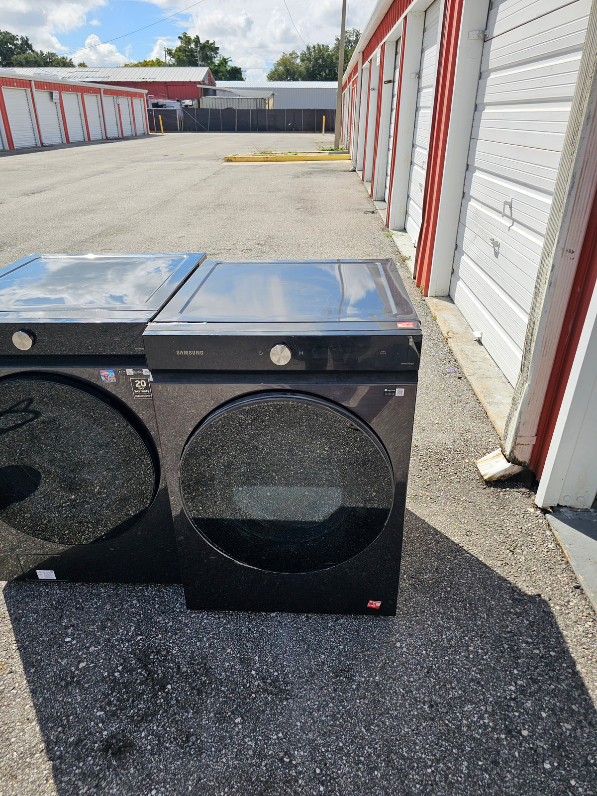 Samsung Frontload Washer And Electric Dryer Set