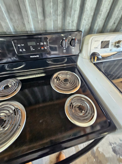 Frigidaire 30" Freestanding Electric Range