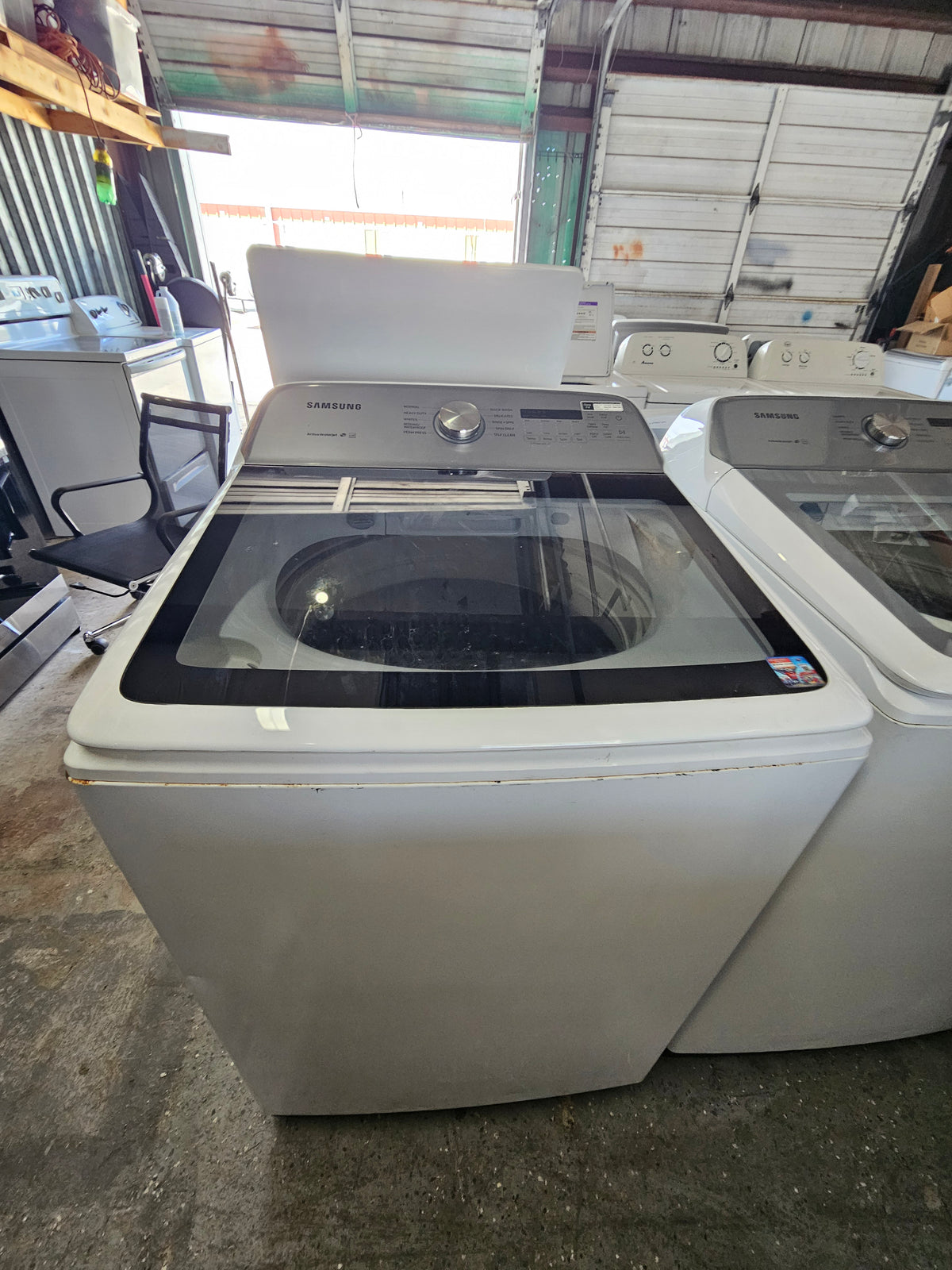 Samsung 5.4 Cu. Ft. High-Efficiency Top Load Washer with Active WaterJet