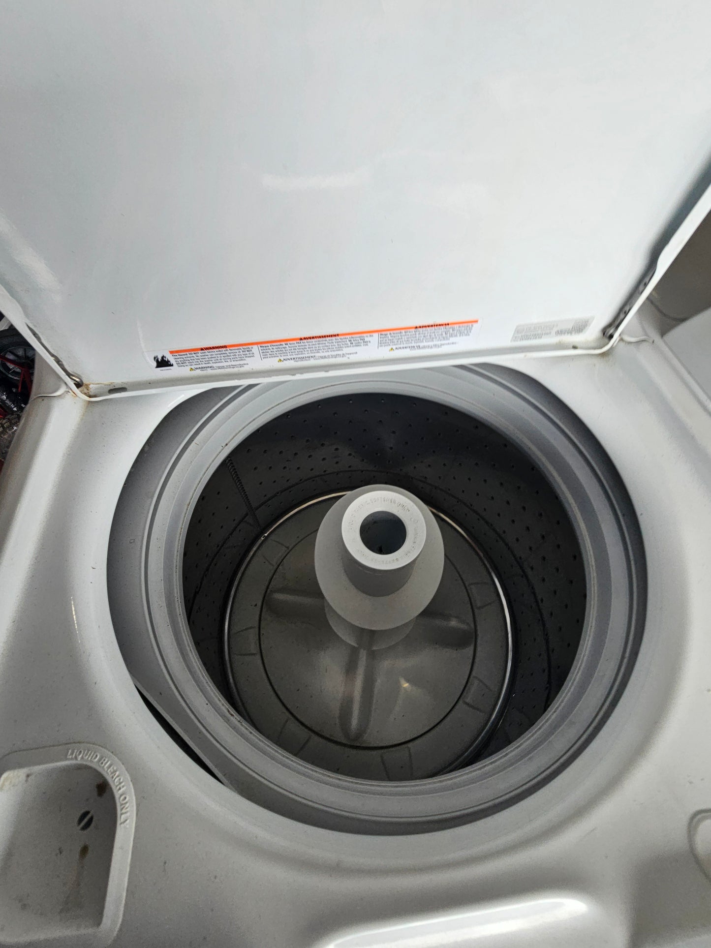 GE HTW240ASK6WS Top-Load Washer
